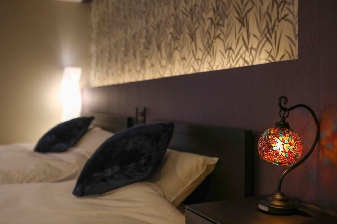 Aparthotel Grand Base Hakata Fukuoka  Zewnętrze zdjęcie